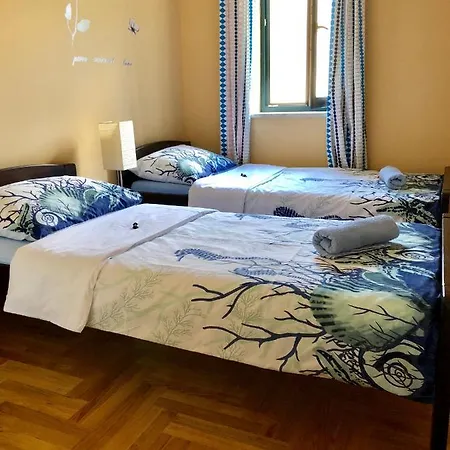 Apartment Fresh