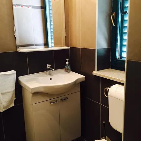 Fresh Apartment